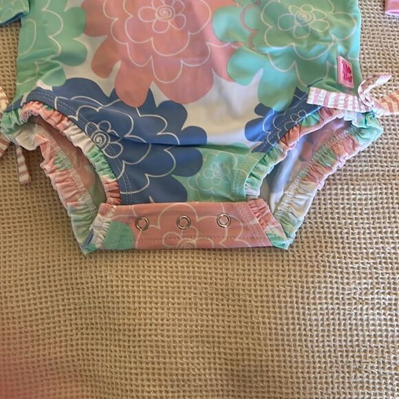 SOLd RuffleButts Baby UPF50+ Floral Printed Long Sleeve One Rash Guard, 2T, NWT - Picture 5 of 10